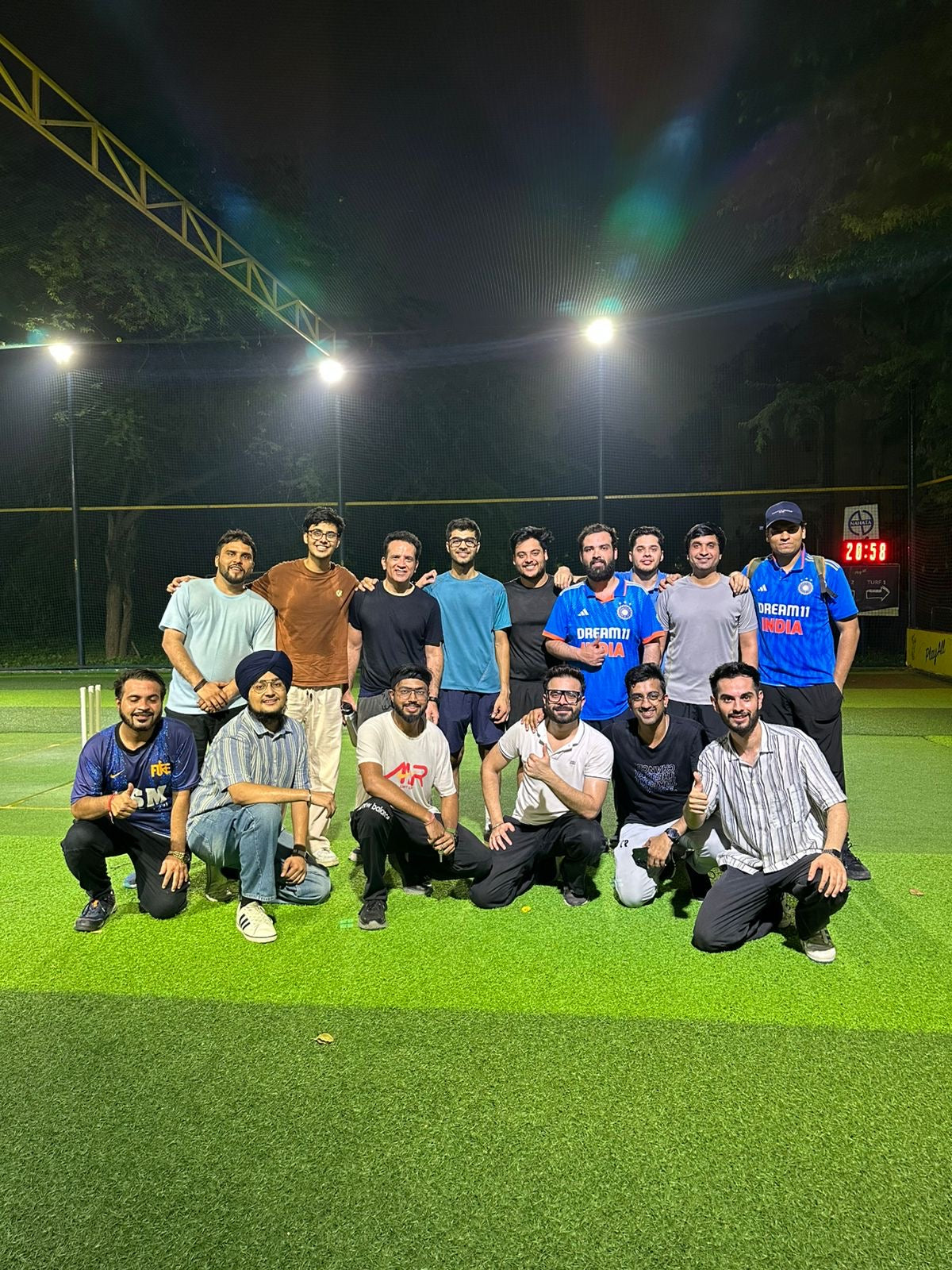 Cricket Meet-up at Smash2Play (East of Kailash) Sunday, 9th November